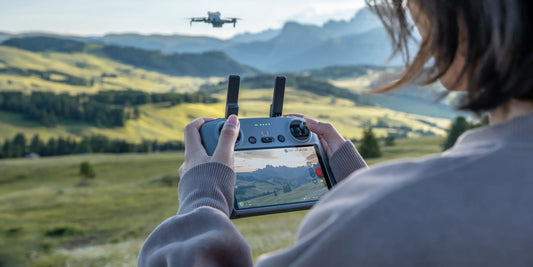 Drone sub 250 g România 2025 – Ghid complet pentru zbor legal și în siguranță